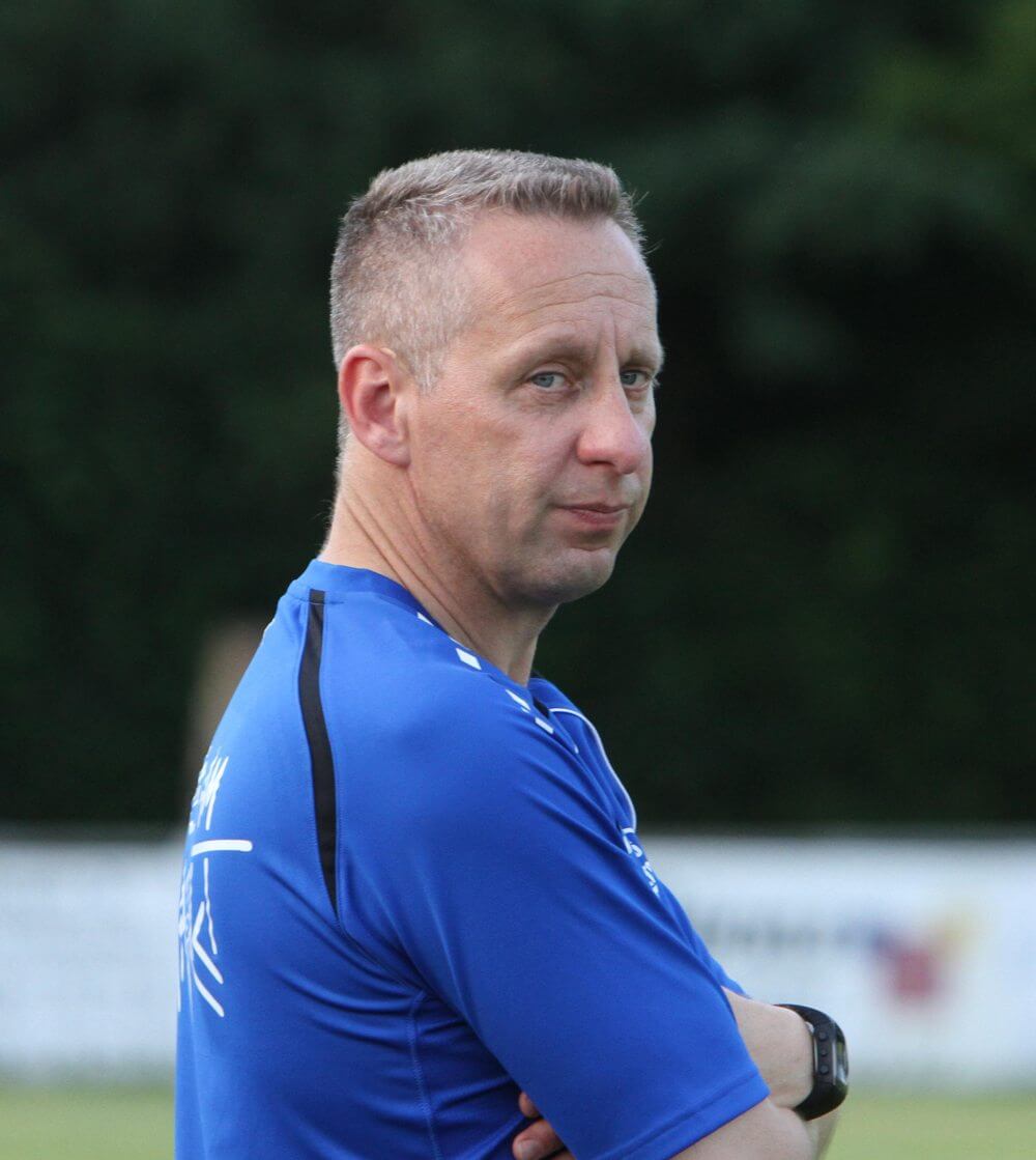 RotWeiß Rheinau erwartet die Spvgg. 06 Ketsch zum Spitzentanz