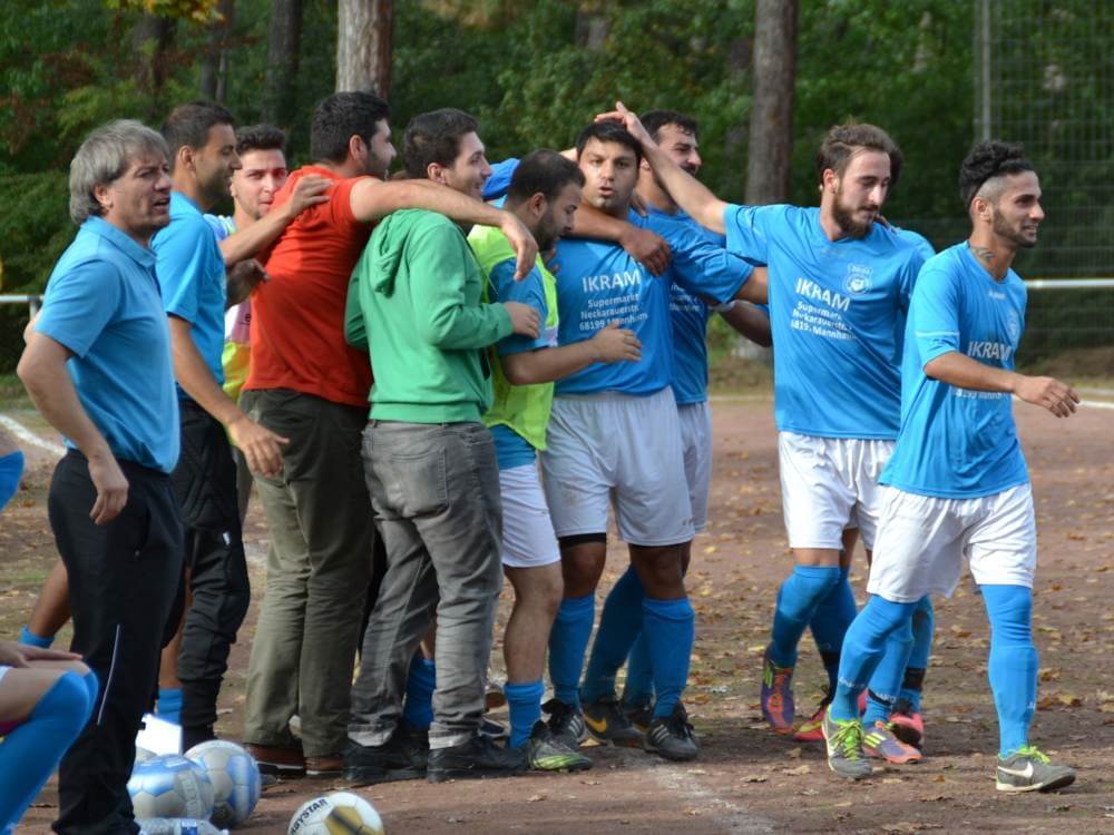 Torjubel beim 1. FC Turanspor Mannheim.  Bild: 1. FC Turanspor