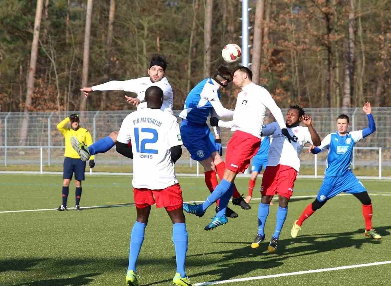 Szene aus dem Testspiel vom Frühjahr 15 zw. Walldorf und VfR Mannheim Foto: VfR
