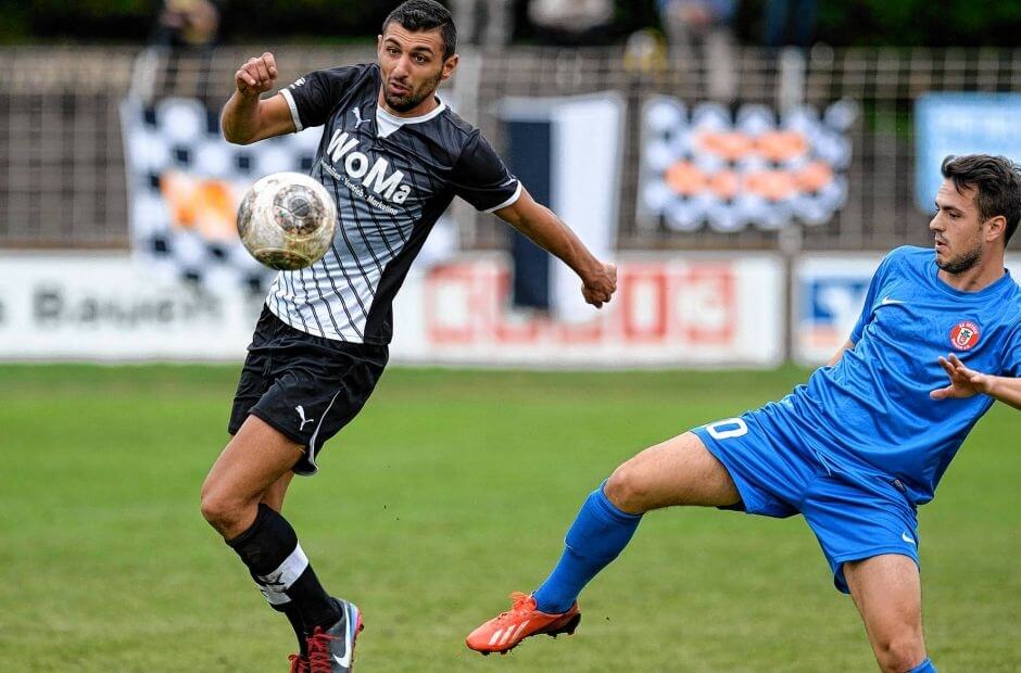 Ali Özgün im Trikot des VfR Bürstadt, für die er vor seinem Engagement bei den Wormsern spielte. Archivbild: Berno Nix