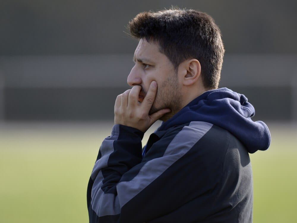 Türkspor-Coach Feytullah Genc. Bild: Berno Nix