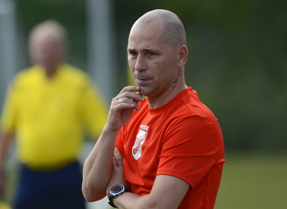 Ilvesheims Coach Markus Hilbert schnürte vor nicht allzu langer Zeit seine Kickstiefel für den kommenden Gegner Rot-Weiß Rheinau. Nun kommt es zum Wiedersehen mit seinem Ex-Club. Bild: Berno Nix