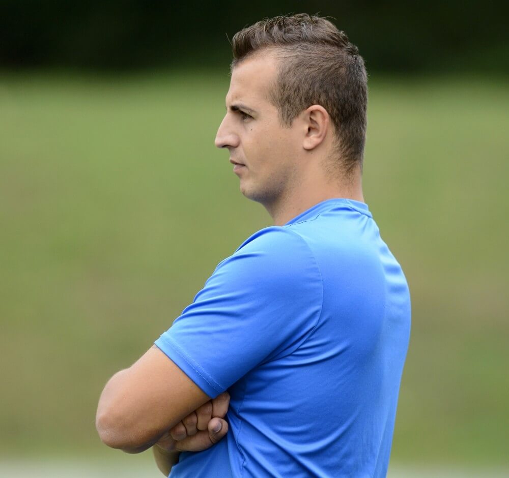 Marco Annese will mit dem VfL Kurpfalz Neckarau II den Abstieg aus der Kreisklasse A vermeiden