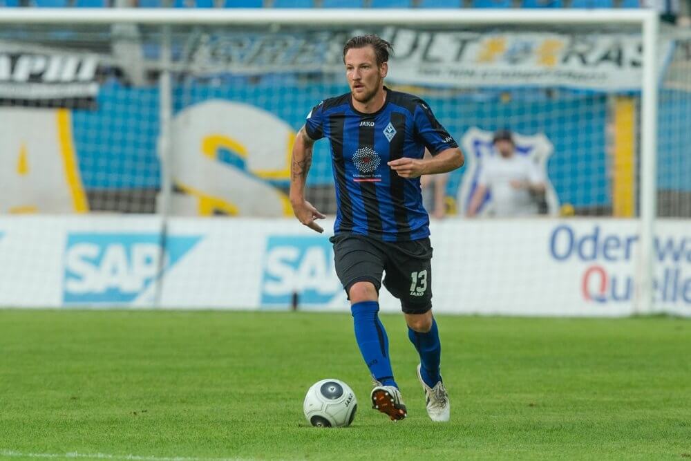 SV Waldhof in Saar 05 Saarbrücken +++ Auf dem Wege zur inoffiziellen Herbstmeisterschaft