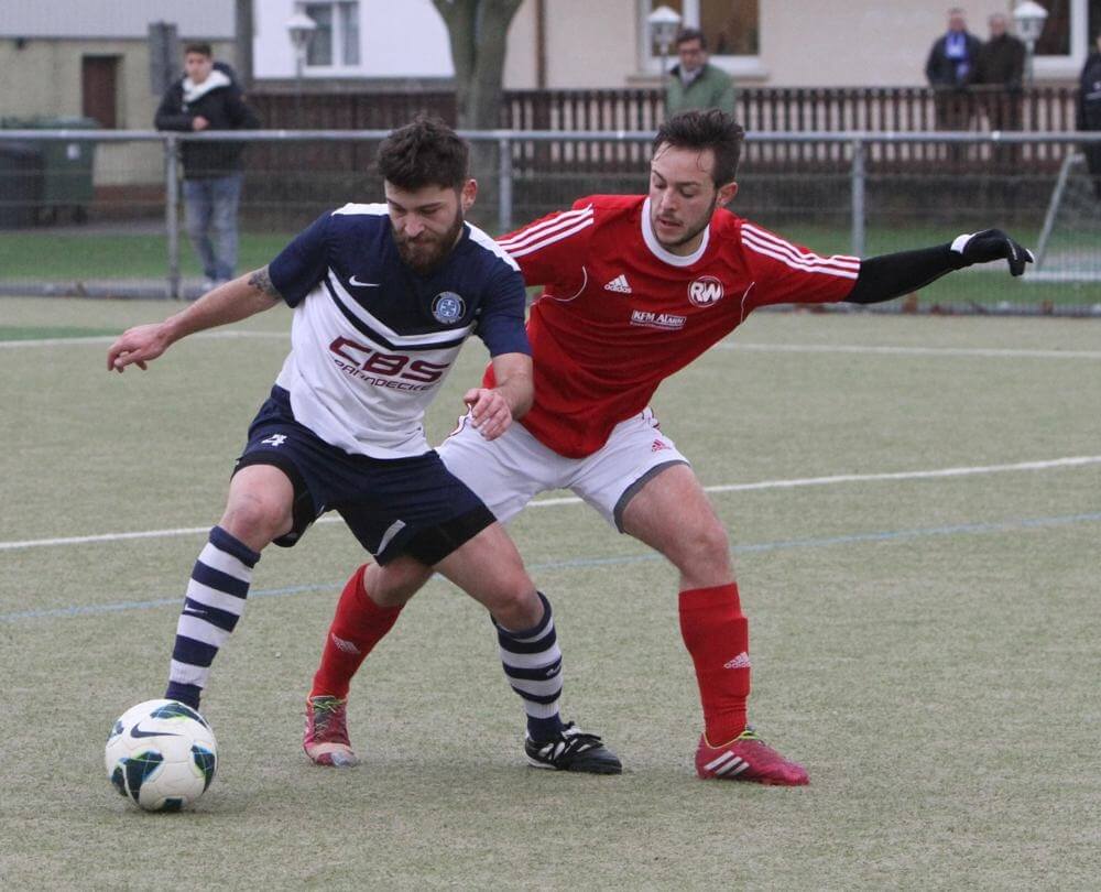 Spielszene aus TSG Eintracht Plankstadt - Rot-Weiß Rheinau Bild: lofi