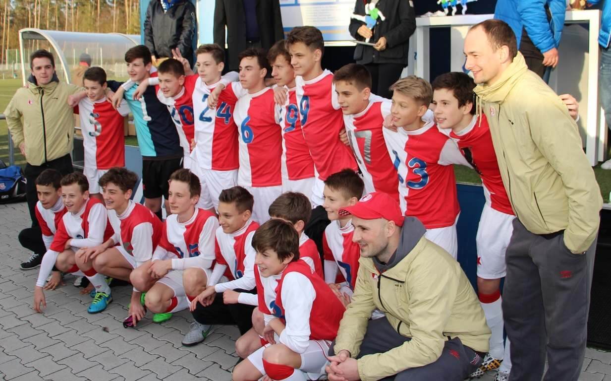 Internationaler Fußball beim U14 Oster-Cup in Walldorf – Gemeinsam Perspektiven schaffen!