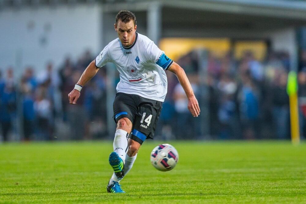 1:1 gegen den 1.FC Saarbrücken +++ Kocak-Elf bleibt souveräner Spitzenreiter