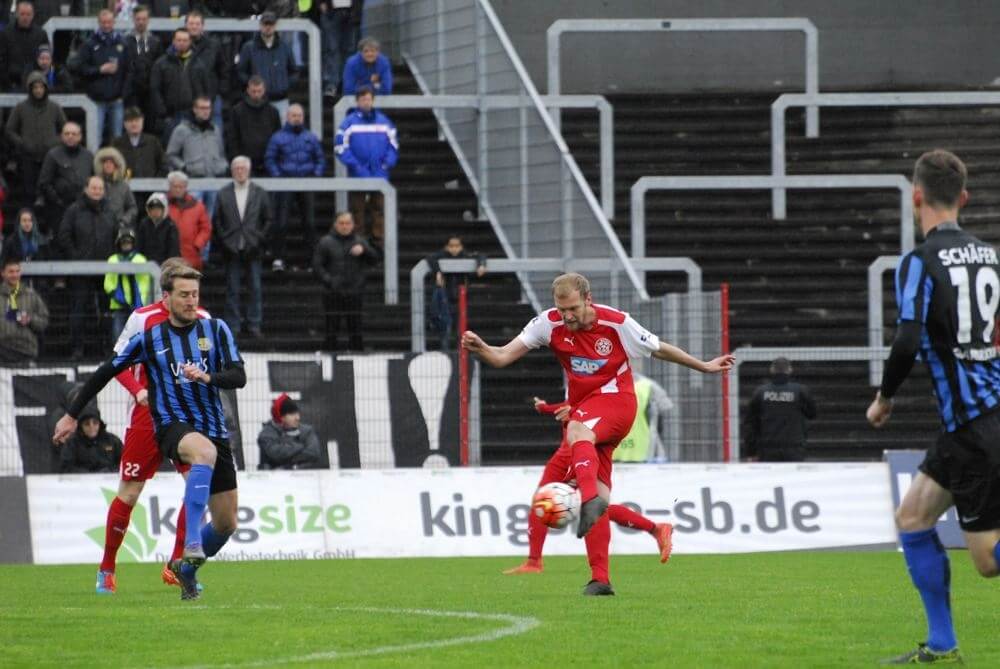 Walldorf holt Dreier beim Aufstiegsaspiranten