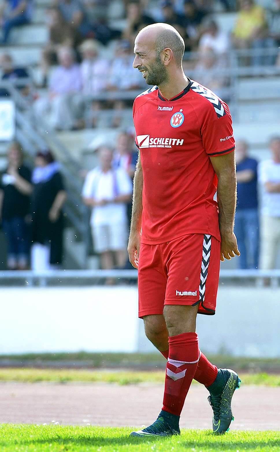 Ugur Beyazal zog sich im Spiel beim TSV Amicitia Viernheim eine Gesichtsfraktur zu.  AS Sportfotos