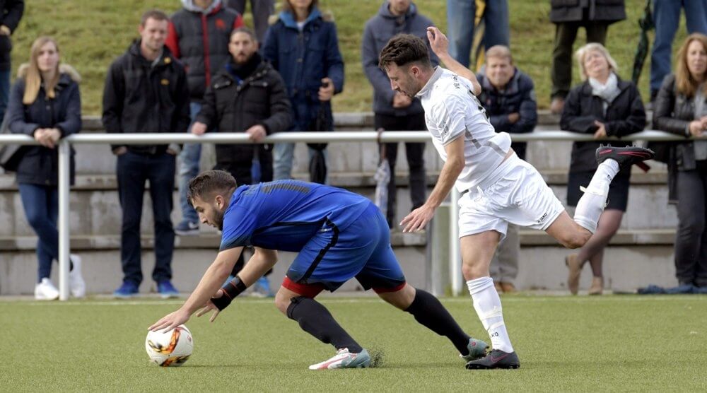 Verrücktes Derby! VfL Kurpfalz Neckarau dreht Spiel gegen FV Brühl +++ nach 0:3 und 1:4 noch 4:4 gespielt