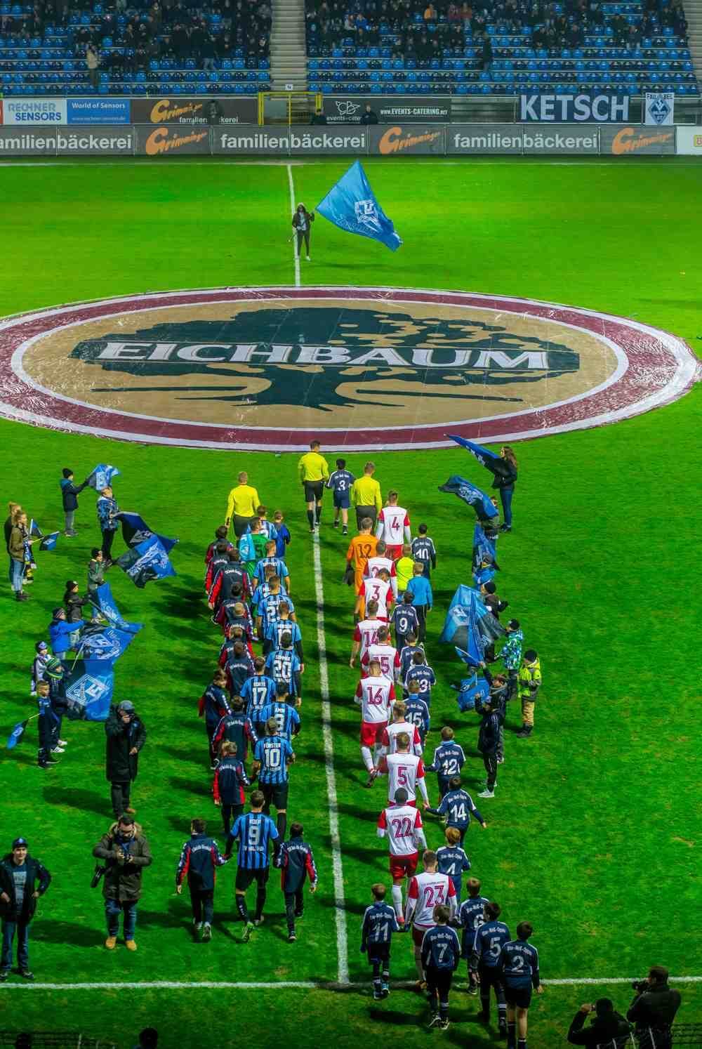 SV Waldhof zittert sich zum 1:0 (1:0) Derbysieg über den 1.FCK II