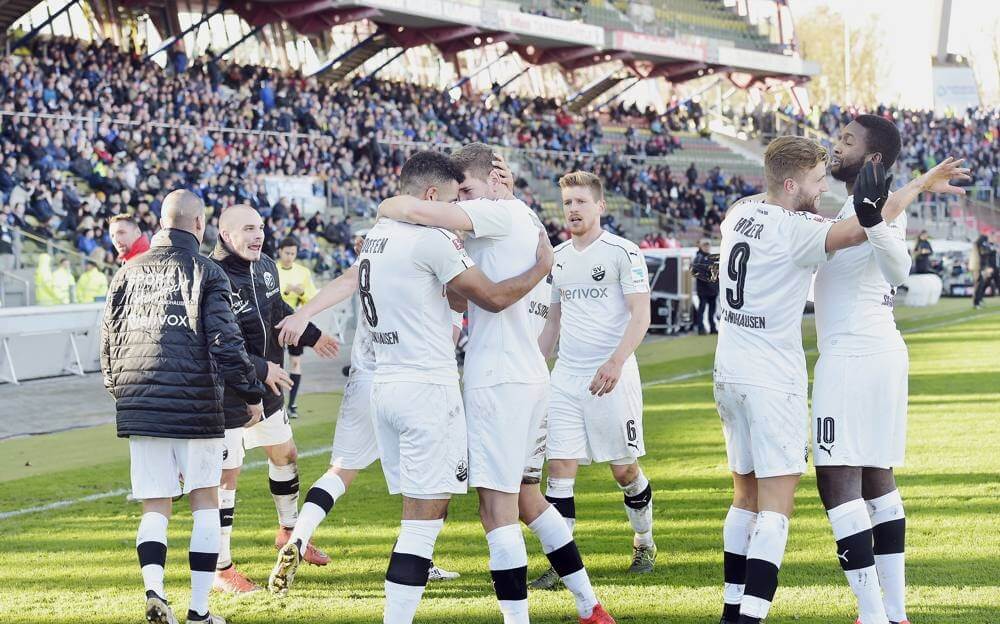 Kein Schwar(t)zer Tag für den SV Sandhausen – 1:3 Sieg beim 1. FC Nürnberg