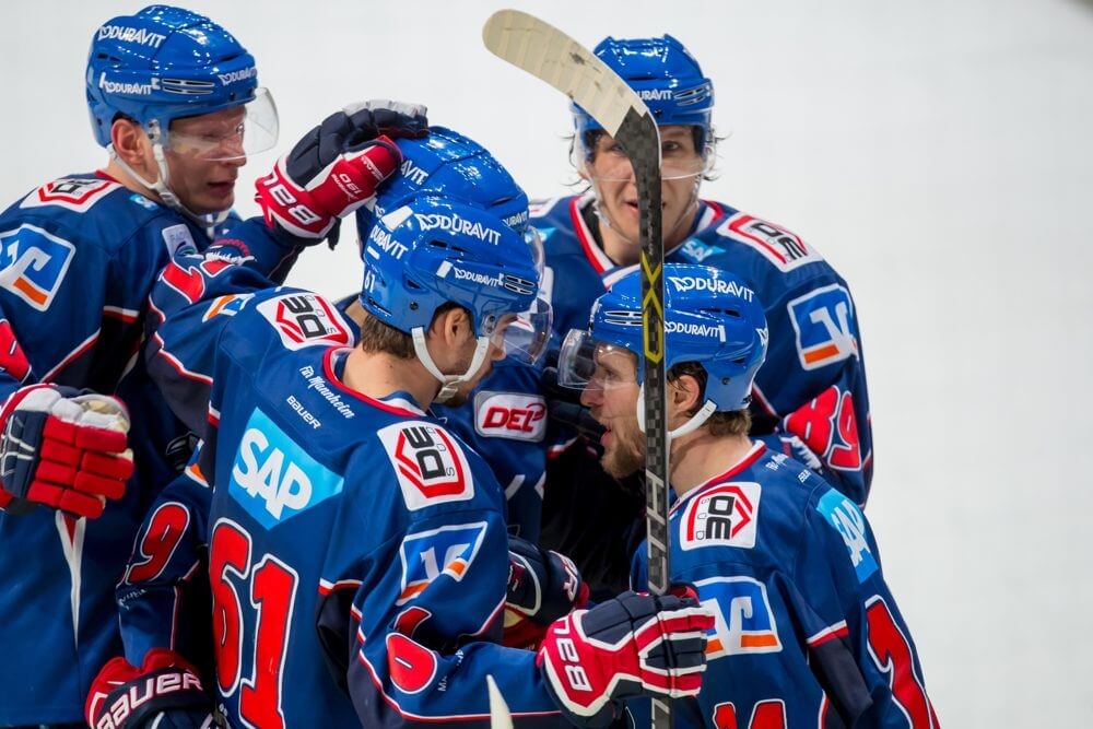 Adler klettern auf Platz drei