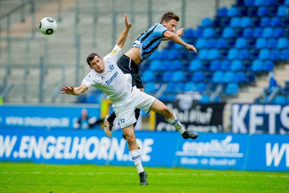 SV Waldhof nach 0:1 (0:1) Auswärtssieg beim FK Pirmasens auf Kurs in Richtung Aufstiegsspiele