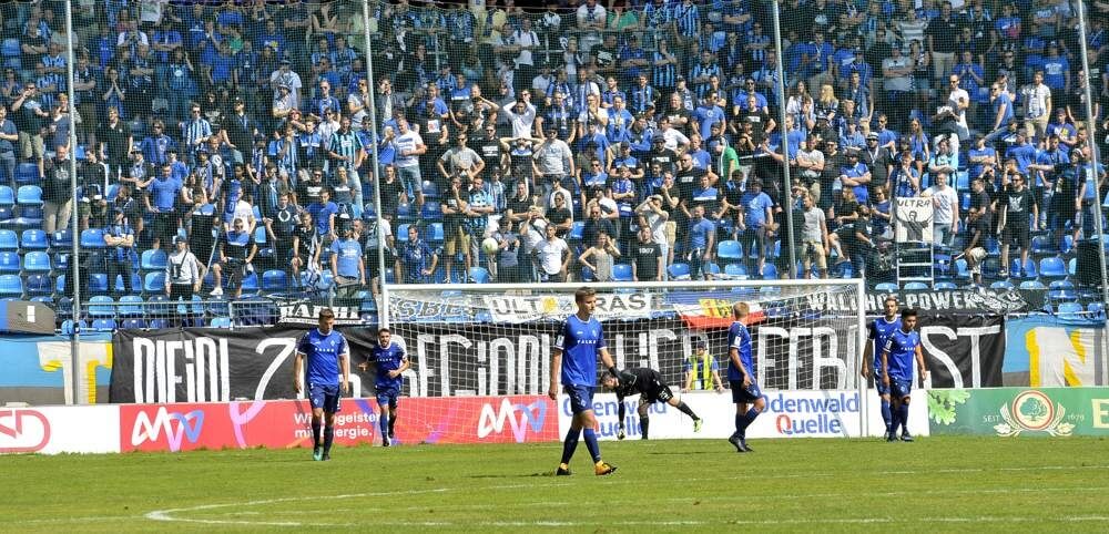 Der SV Waldhof steht beim FSV Frankfurt unter Druck +++ Kommt Fynn Arkenberg von Hannover 96?