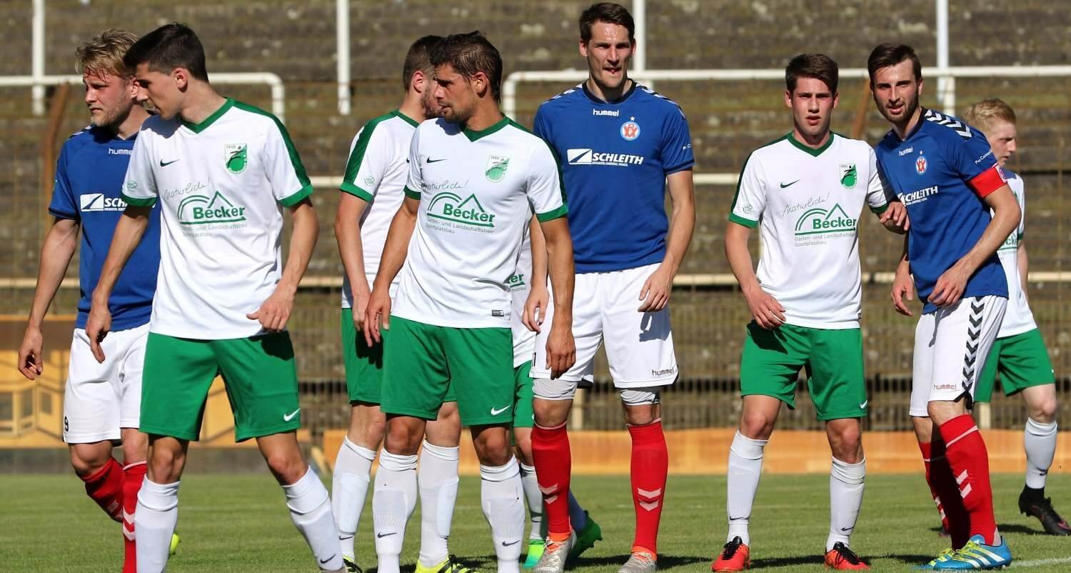 Szene aus dem Hinspiel VfR Mannheim vs. FC Zuzenhausen Foto VfR