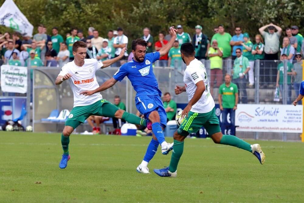 FC Homburg lässt FC Astoria Walldorf keine Chance