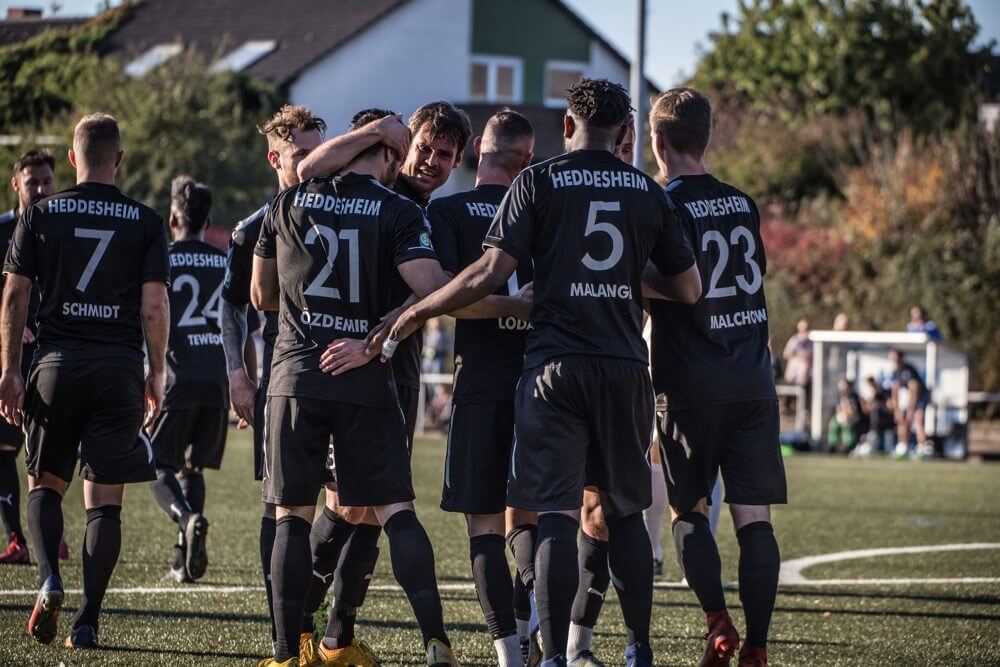 Die Heddesheimer durften mit bislang 33 erzielten Treffern ziemlich häufig jubeln. Sandhausen hat mit 36 Toren bislang die stärkste Offensive.  Bild: Alfio Marino MA.Photography