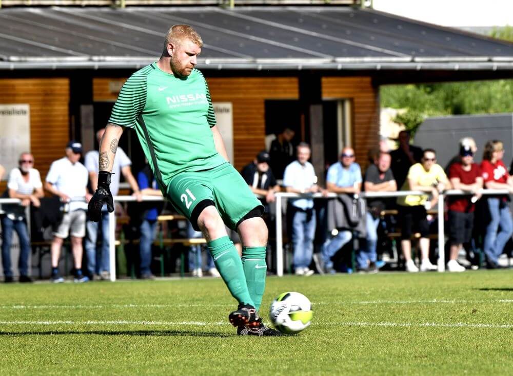 Mit dem Schrecken davon gekommen – Die FT Kirchheim schlagen Rohrbach/Sinsheim mit 3:1 und bleiben in der Landesliga