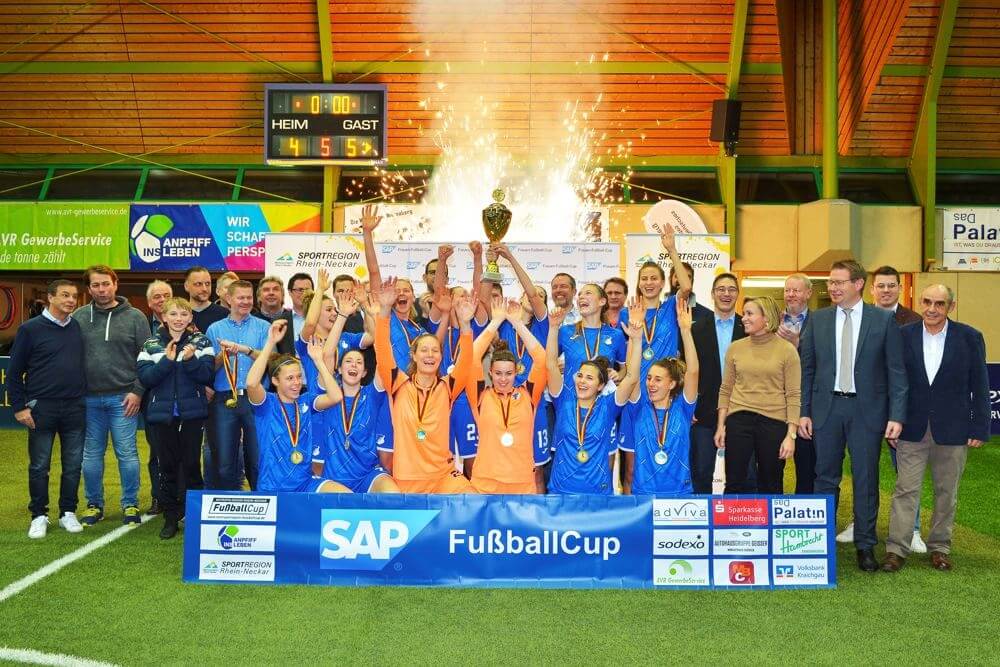Hallenfussball Frauen: Billa ballert Hoffe zum Sieg ++ TSG Hoffenheim siegt beim SAP und ENTEGA Cup