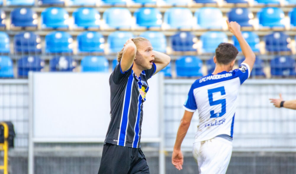 Archivbild. Jesper Verlaat hier im Spiel gegen den 1.FC Magdeburg Bild: Alfio Marino