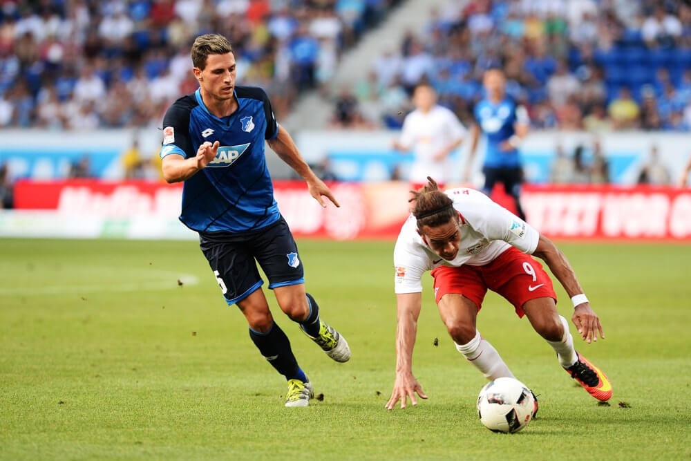 Trister Flutlichtkick ++ Hoffenheim verliert gegen Leipzig und rutscht in der Tabelle weiter ab