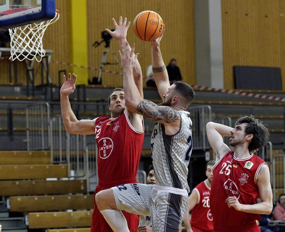Auf nach Paderborn – mit Heyden! ++ Uni Baskets Paderborn gegen MLP Academics Heidelberg