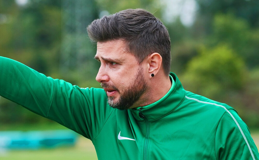 Trainer Niki Antos bleibt bei der TSG Rheinau an Bord Bild: Berno Nix