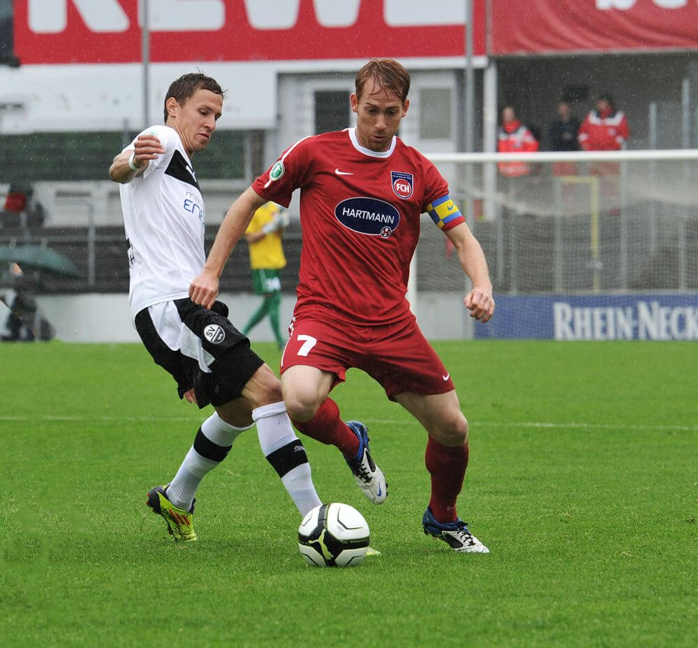 Archivbild: Marc Schnatterer (1. FC Heidenheim) am Ball.  AS Sportfoto