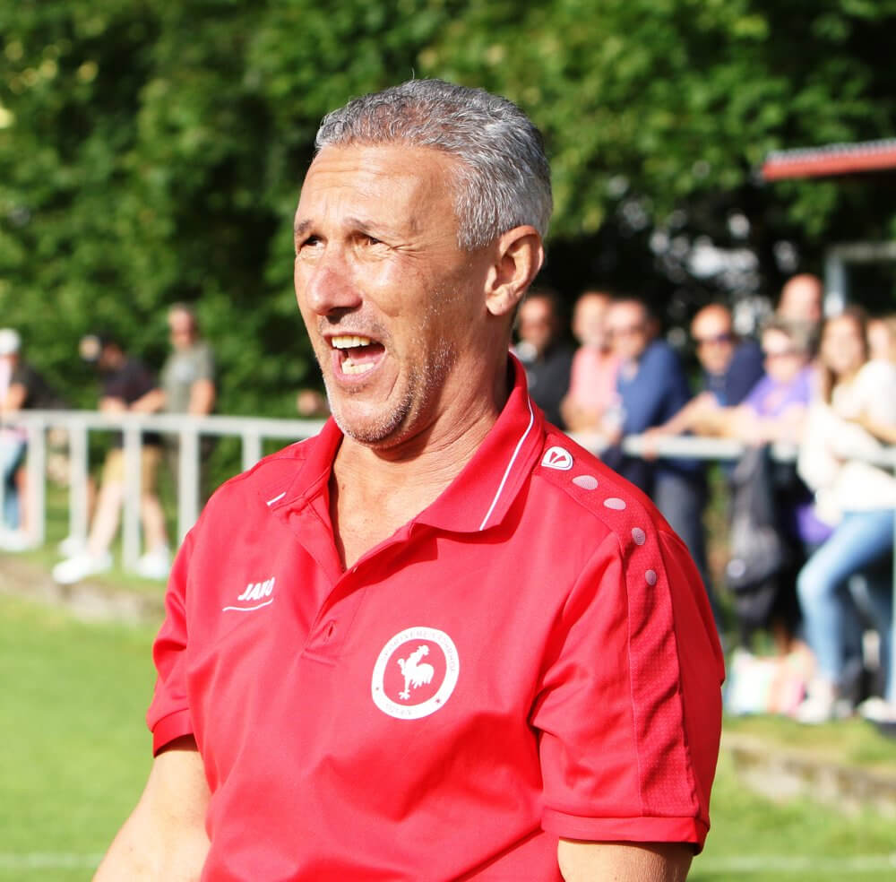 Rohrhofs Andreas Medina Lopez  hat mit seinem Team Kurs auf das obere Tabellendrittel gehalten. Bild: Lothar Fischer