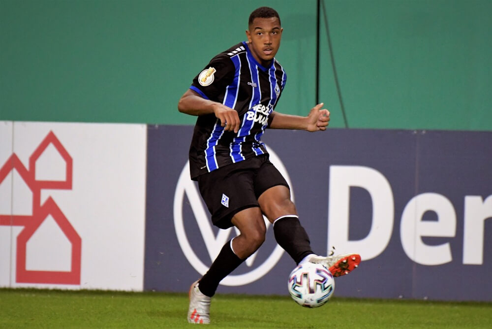 SV Waldhof zieht ins Viertelfinale des Badischen Pokal ein ++ 4:1 Sieg bei der SG Horrenberg