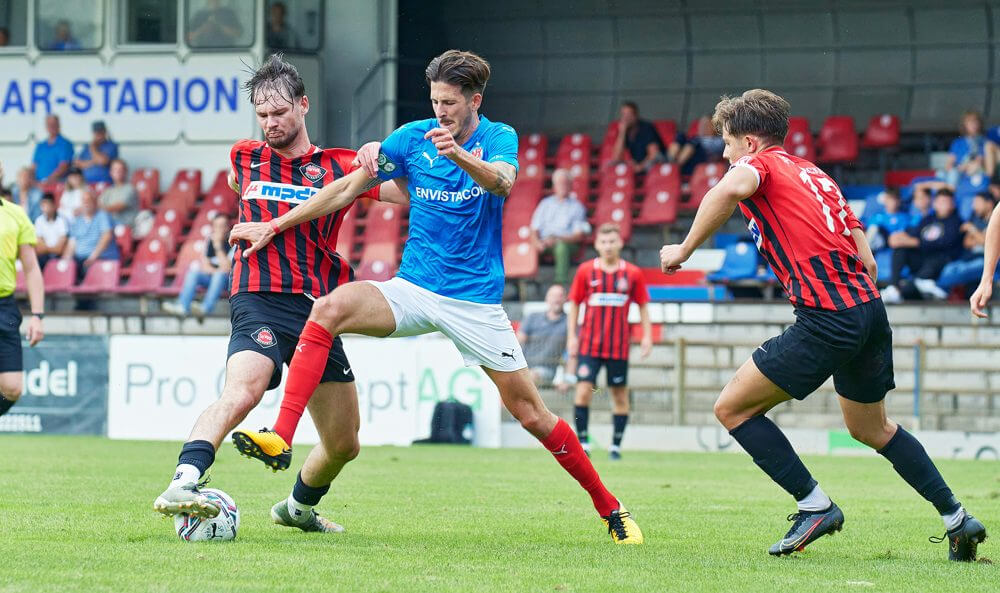 Heimpremiere geglückt – VfR dreht Rückstand und siegt 3:1 gegen Neckarelz