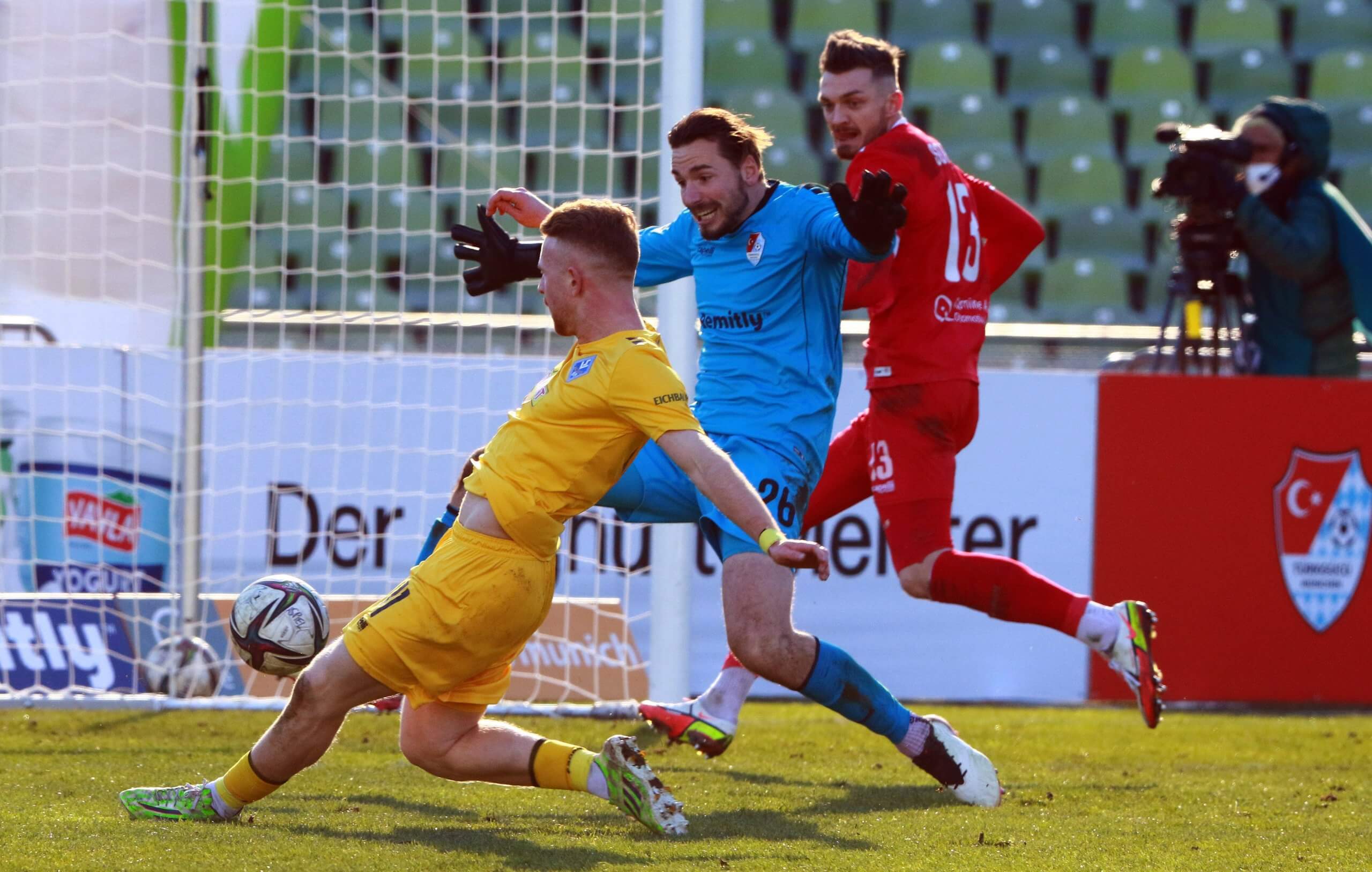 Ein Satz mit x – Der SV Waldhof holt bei Türkgücü München nur ein 0:0
