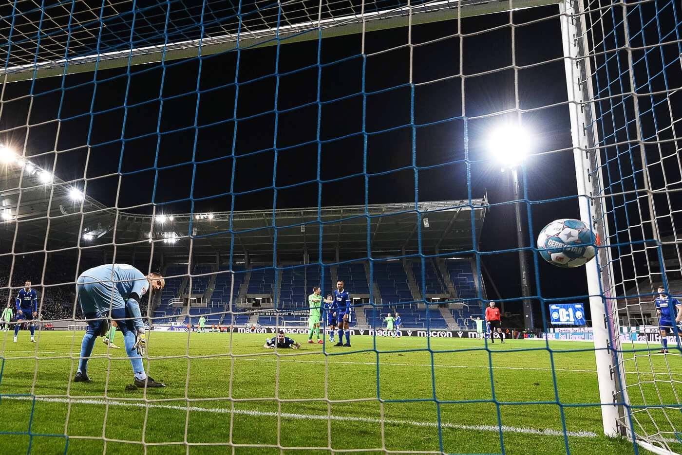 Sieg im Derby und zweiter Erfolg in Serie: SV Sandhausen gewinnt mit 2:0 beim Karlsruher SC