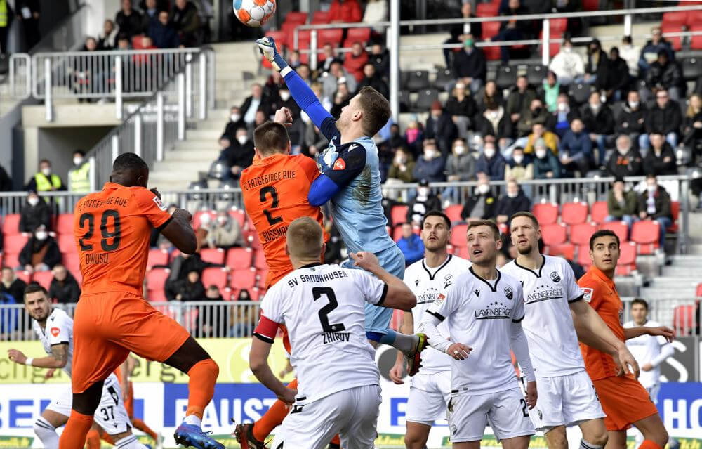 SV Sandhausen vs. Hamburger SV ++ Abstiegs- gegen Aufstiegskampf