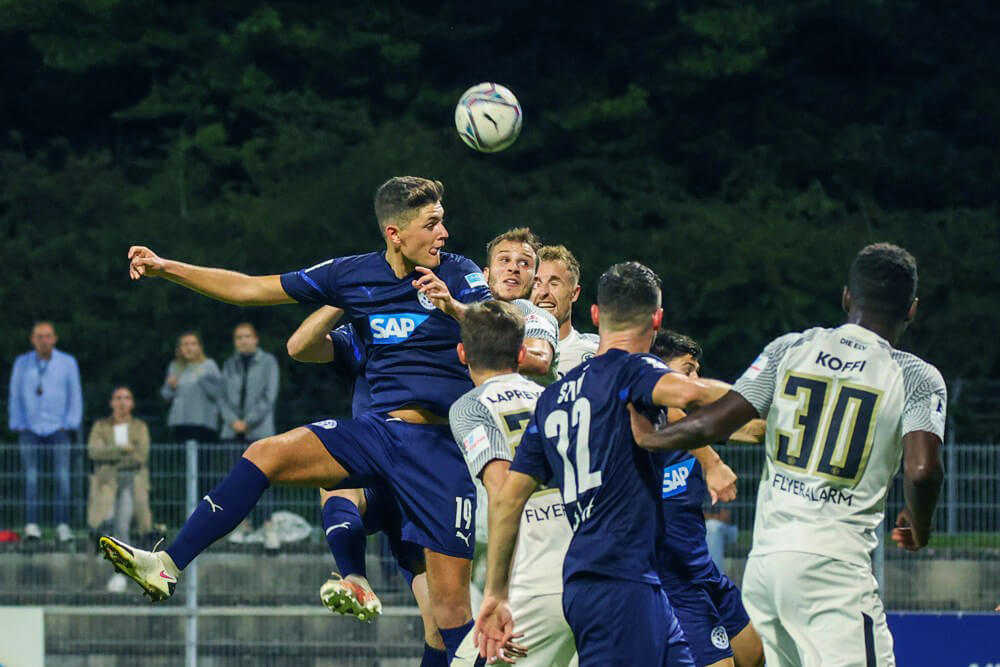 FC Astoria in Elversberg gefordert