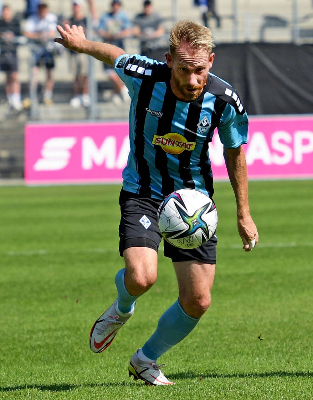 Schnatterers Geniestreich reicht nicht – Der SV Waldhof muss sich mit einem 1:1 in Wiesbaden begnügen