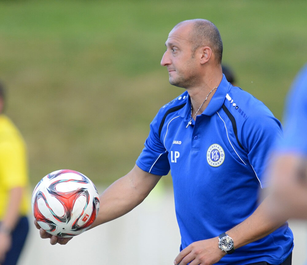 „Das ist ein großes Abenteuer für uns“ – Lacky Paschaloglou, der Sportliche Leiter vom VfL Neckarau, im Interview