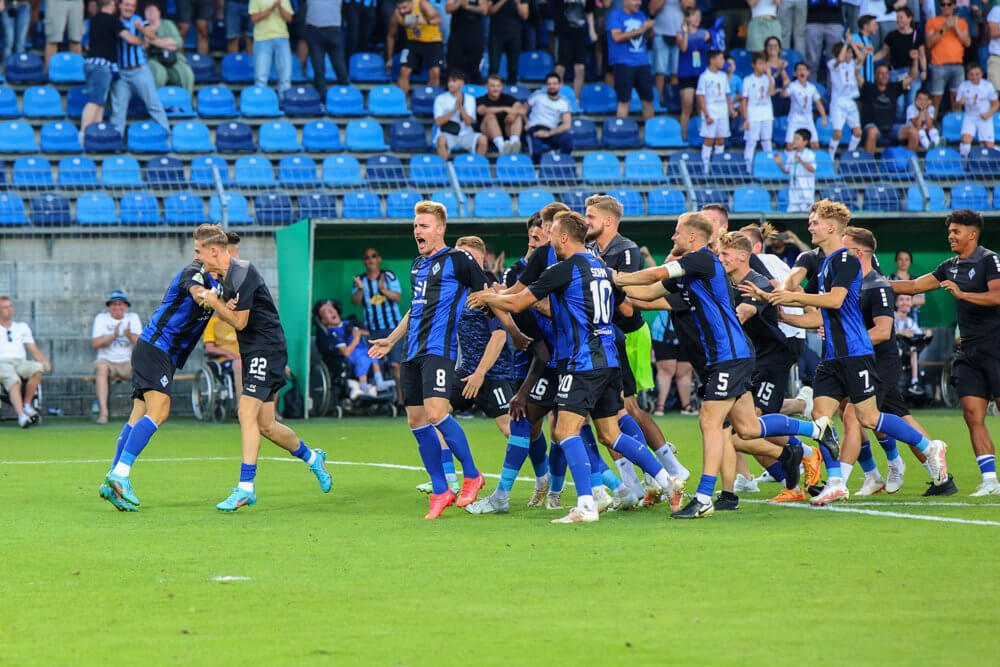 Pokalkrimi – Der SV Waldhof schlägt Holstein Kiel 5:3 nach Elfmeterschießen