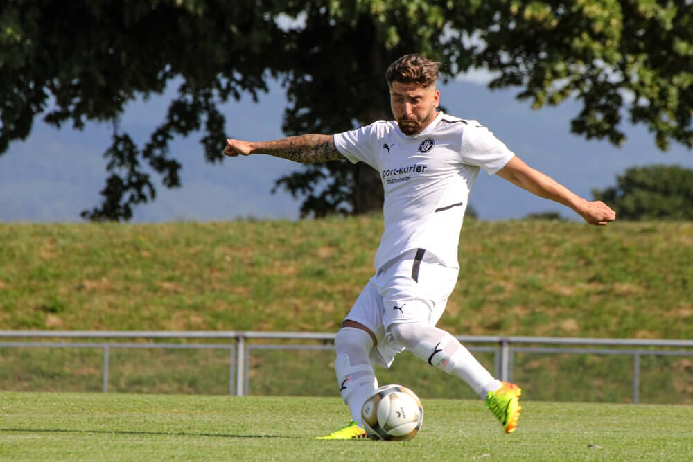 Fortuna Heddesheim nach 3. Sieg in Folge in der Spitzengruppe ++ 1:0 (1:0) beim FC Kirrlach