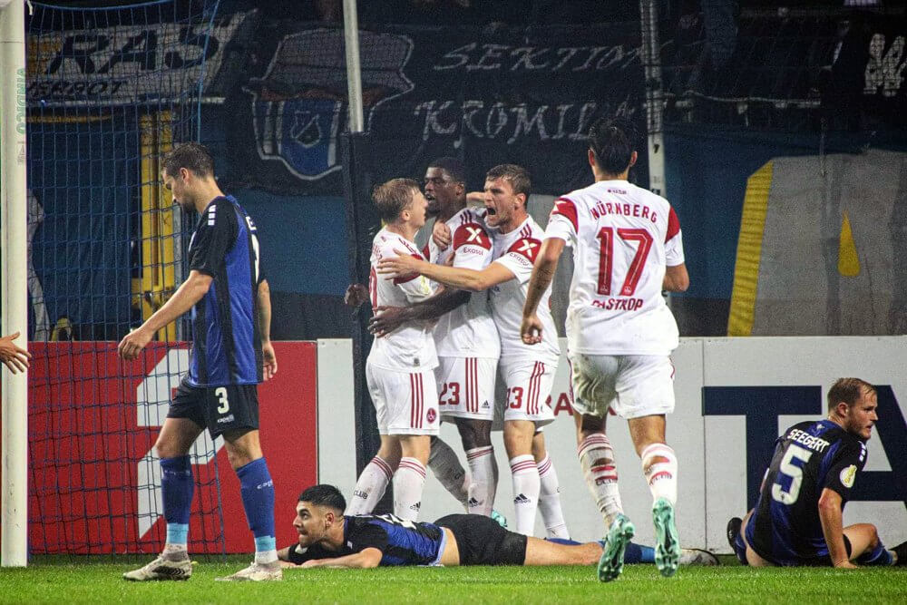 SV Waldhof scheitert im DFB-Pokal knapp an Zweitligist 1. FC Nürnberg ++ 0:1 (0:0)