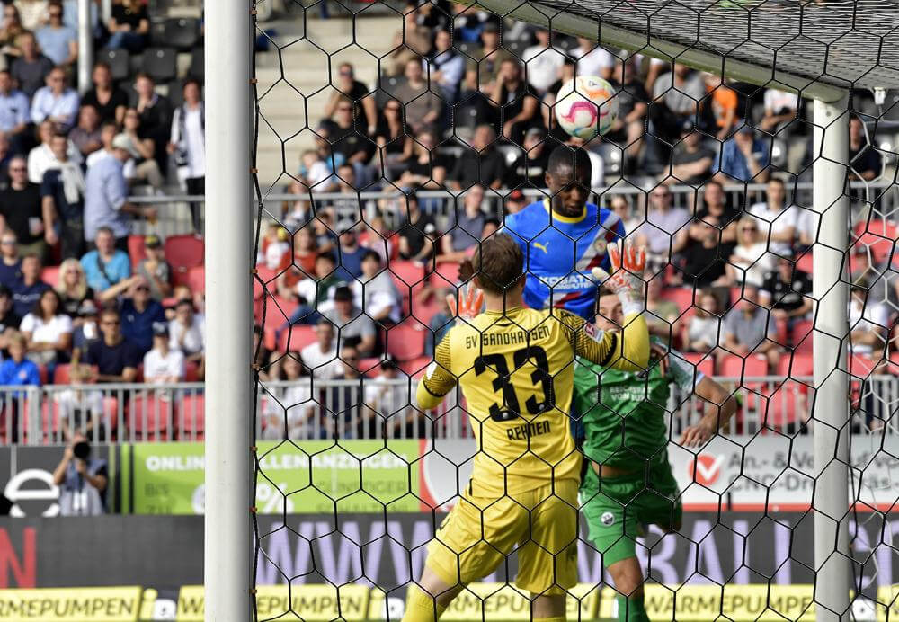 SV Sandhausen kommt bei Remis gegen Braunschweig doppelt zurück