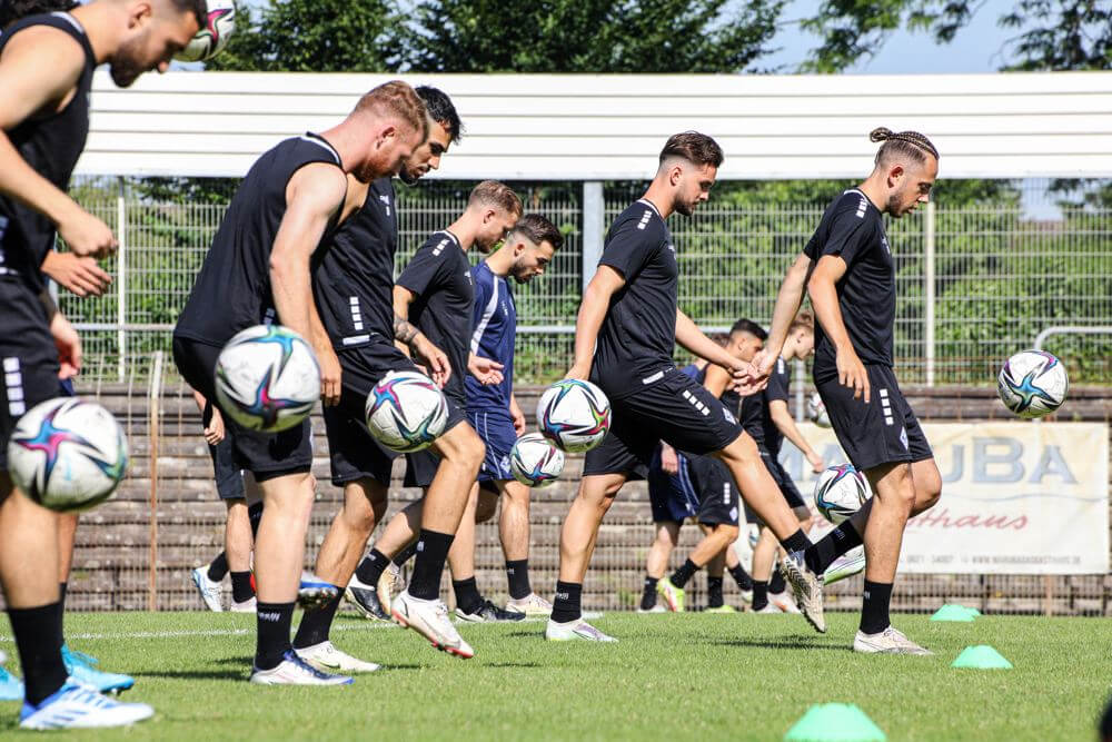 SV Waldhof: Neuzugänge? Startelf? – Bei den Blauschwarzen gibt es viele Fragezeichen