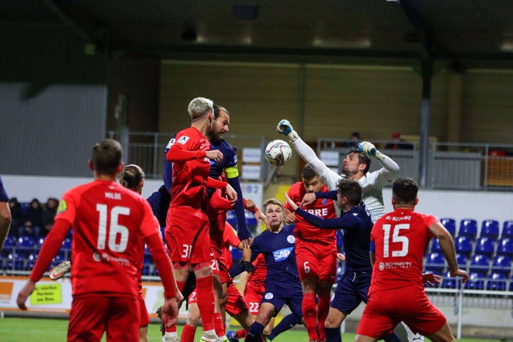 Dickes Brett zu bohren – Astoria empfängt (Fr.4.11/19 Uhr) den Ligazweiten TSV Steinbach