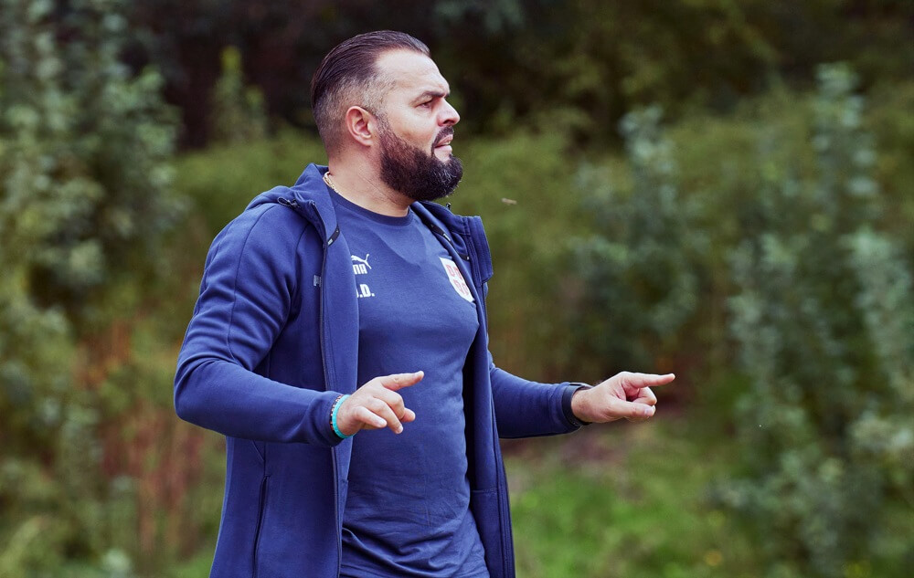 „Uns will jetzt jeder schlagen“ – Srbijas Trainer Demir Duric im Interview