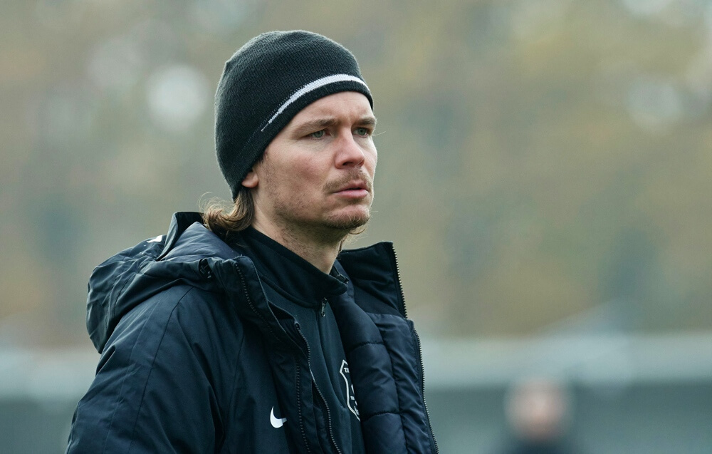„Die Defensive ist schon ein Problem“ – Viernheims Trainer Patrick Marschlich im Interview