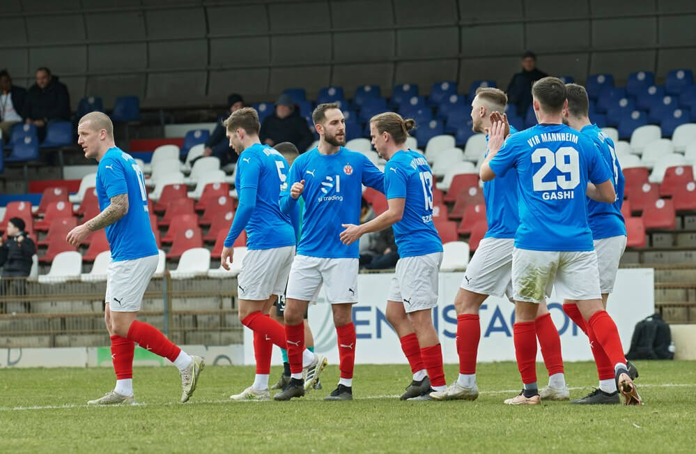 Deutliche Angelegenheit ++ Rasenspieler bezwingen SV Langensteinbach mit 9:1 (4:0)