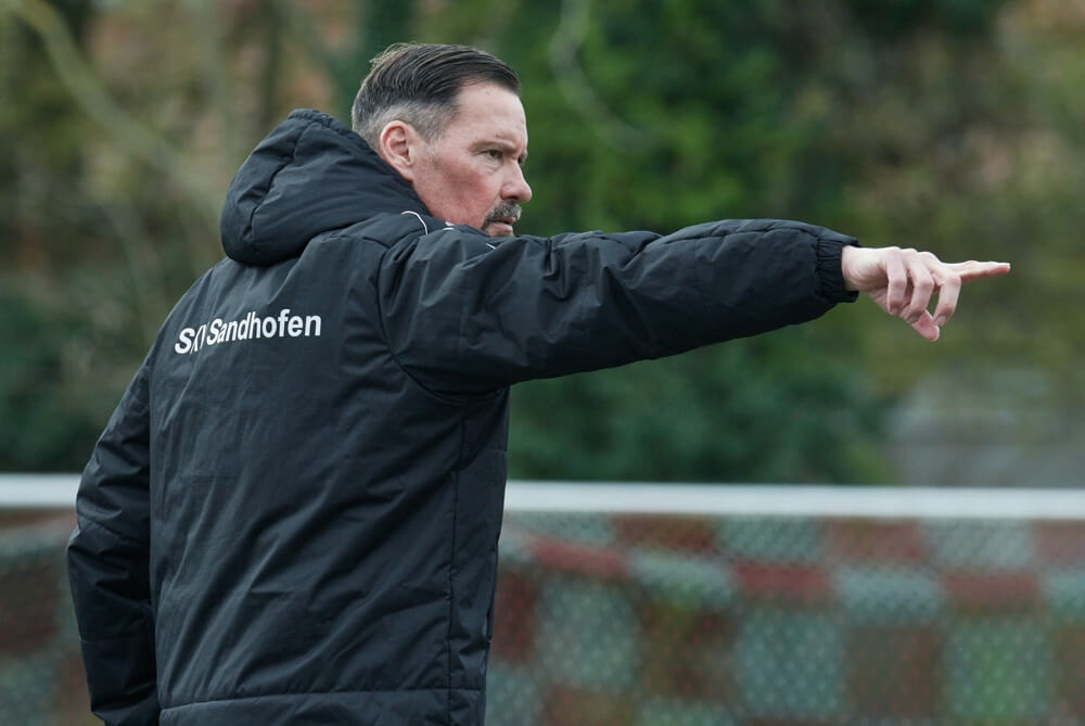 „Für mich war das keine Genugtuung“ – Sandhofens Trainer Peter Brandenburger im Interview