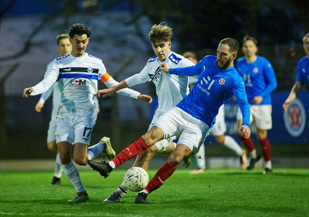 Lawall rettet Punkt in einem packenden Derby ++ VfR Mannheim und SV Waldhof II trennen sich 1:1 (0:0)