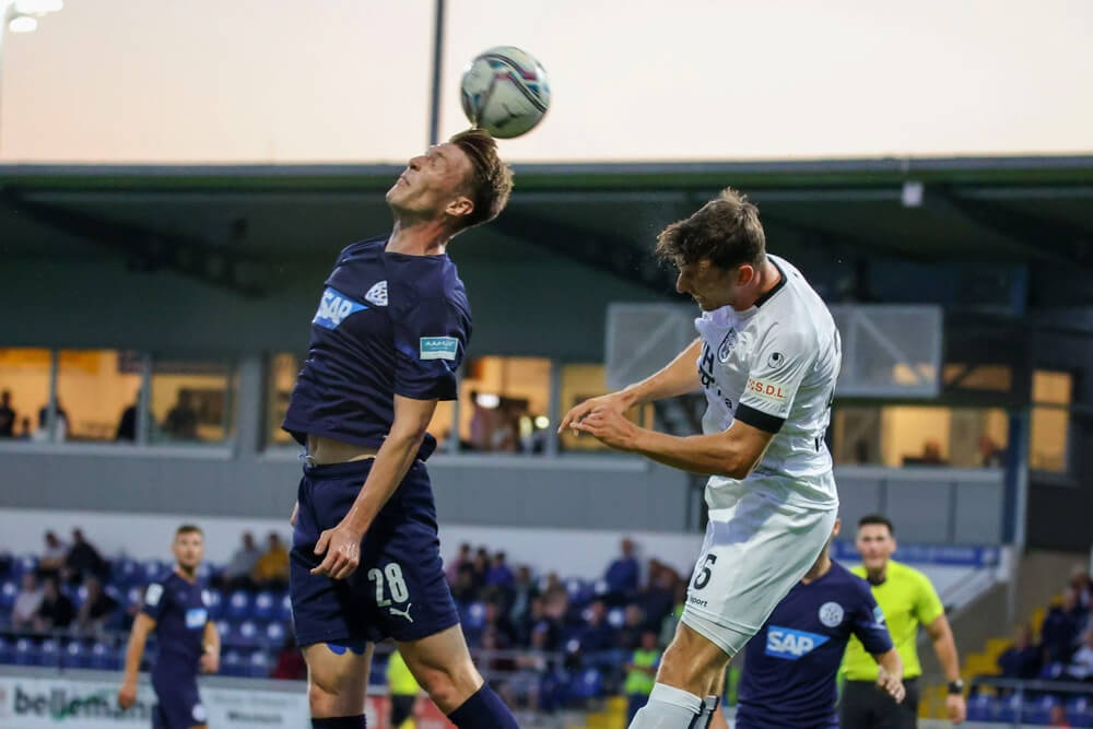 SSV Ulm bleibt vorne ++ 3:1 Sieg bei Astoria Walldorf